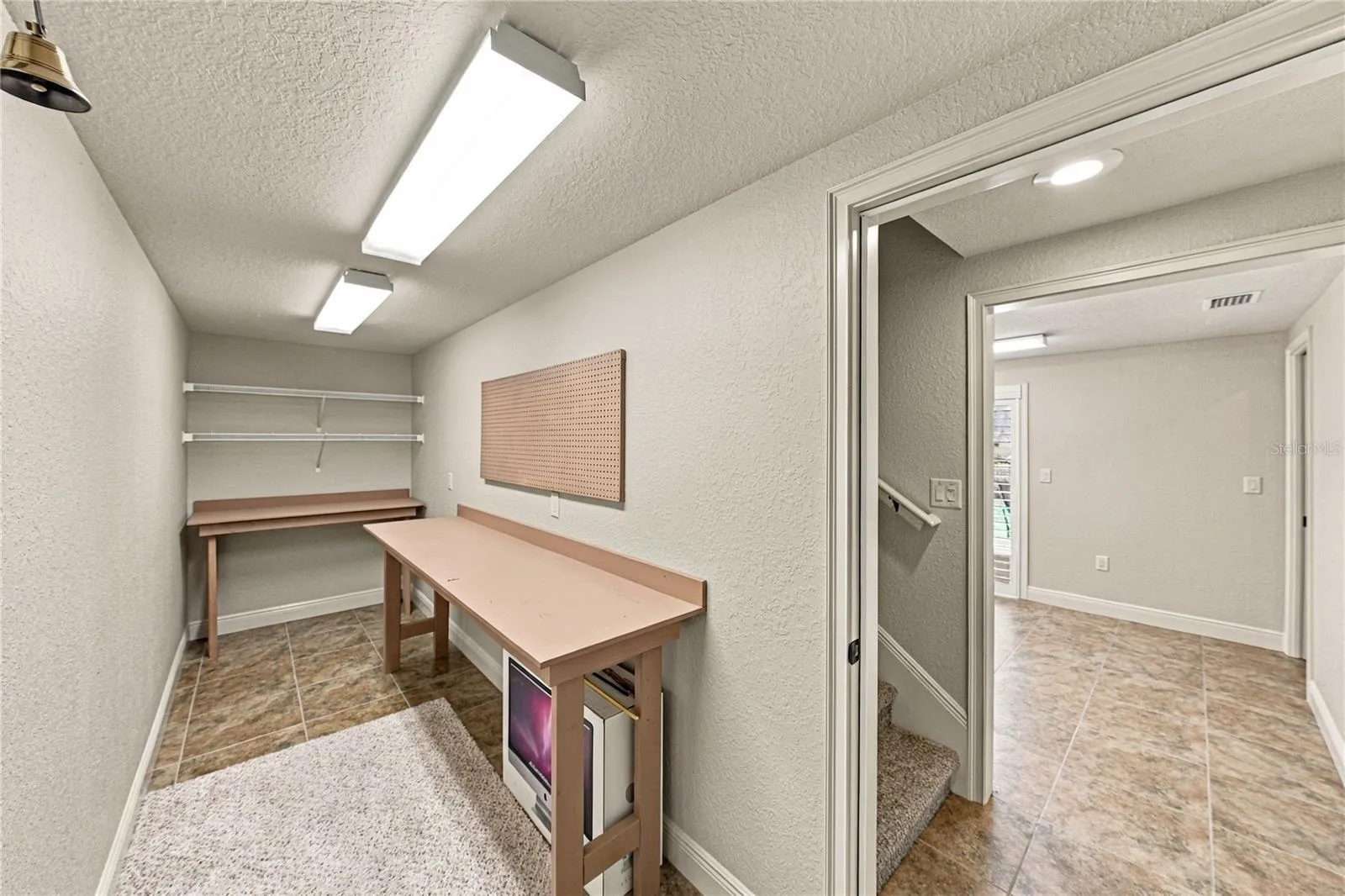 Mudroom off 2 car garage