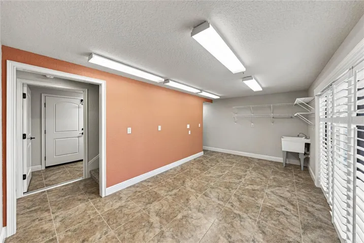 Extra living area downstairs