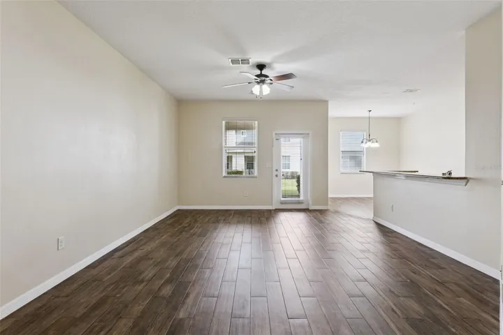 living room without virtual staging
