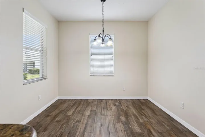 dinette without virtual staging