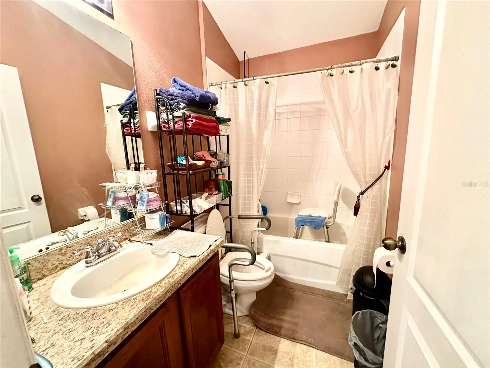 2nd bathroom