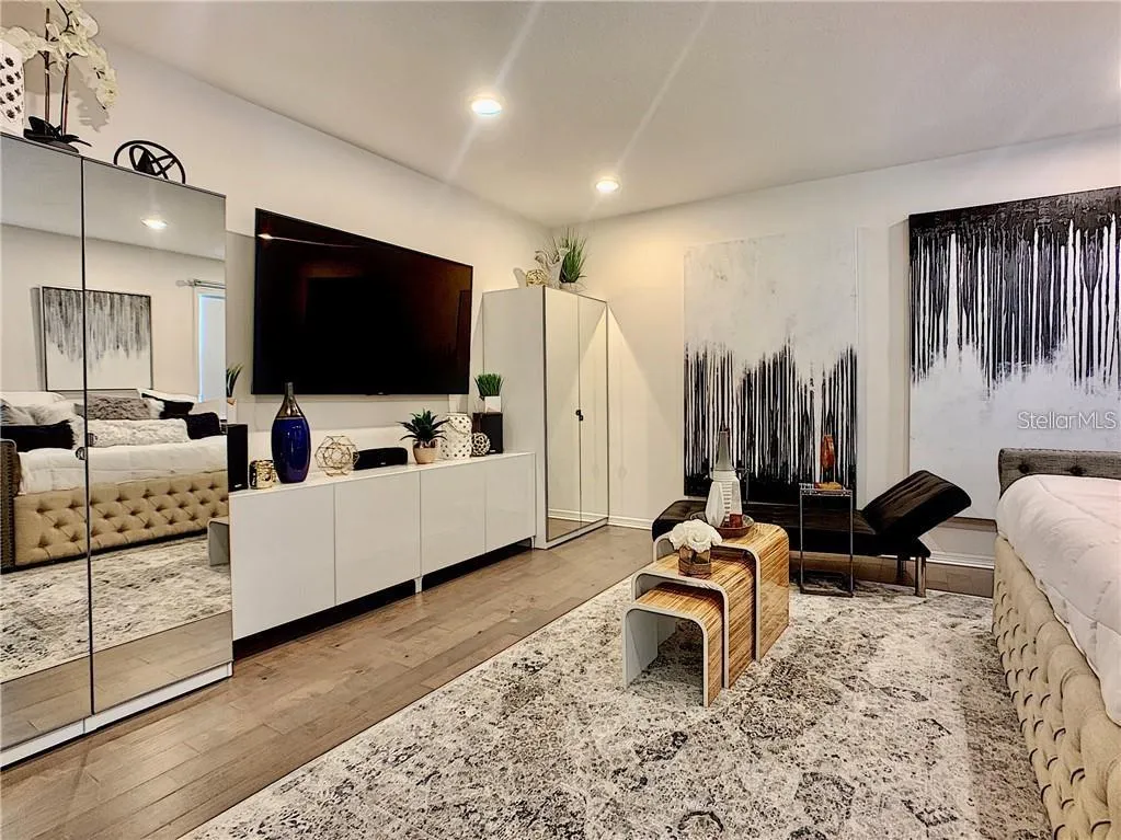 Bonus Room