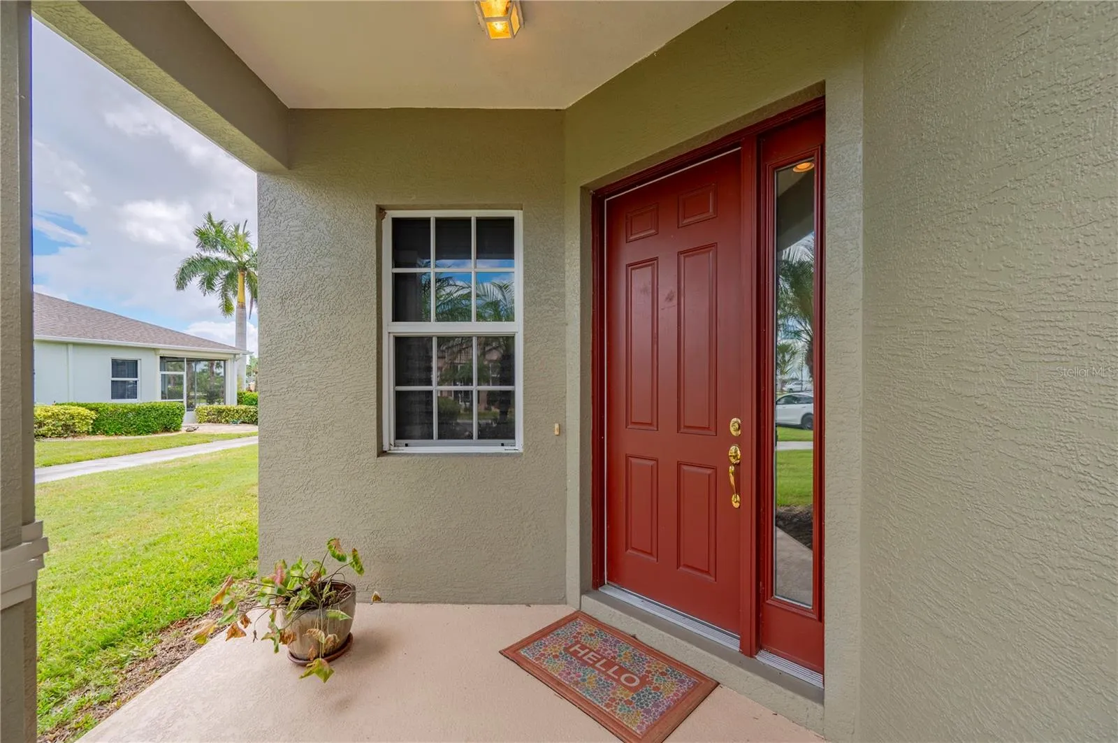 Front entry area