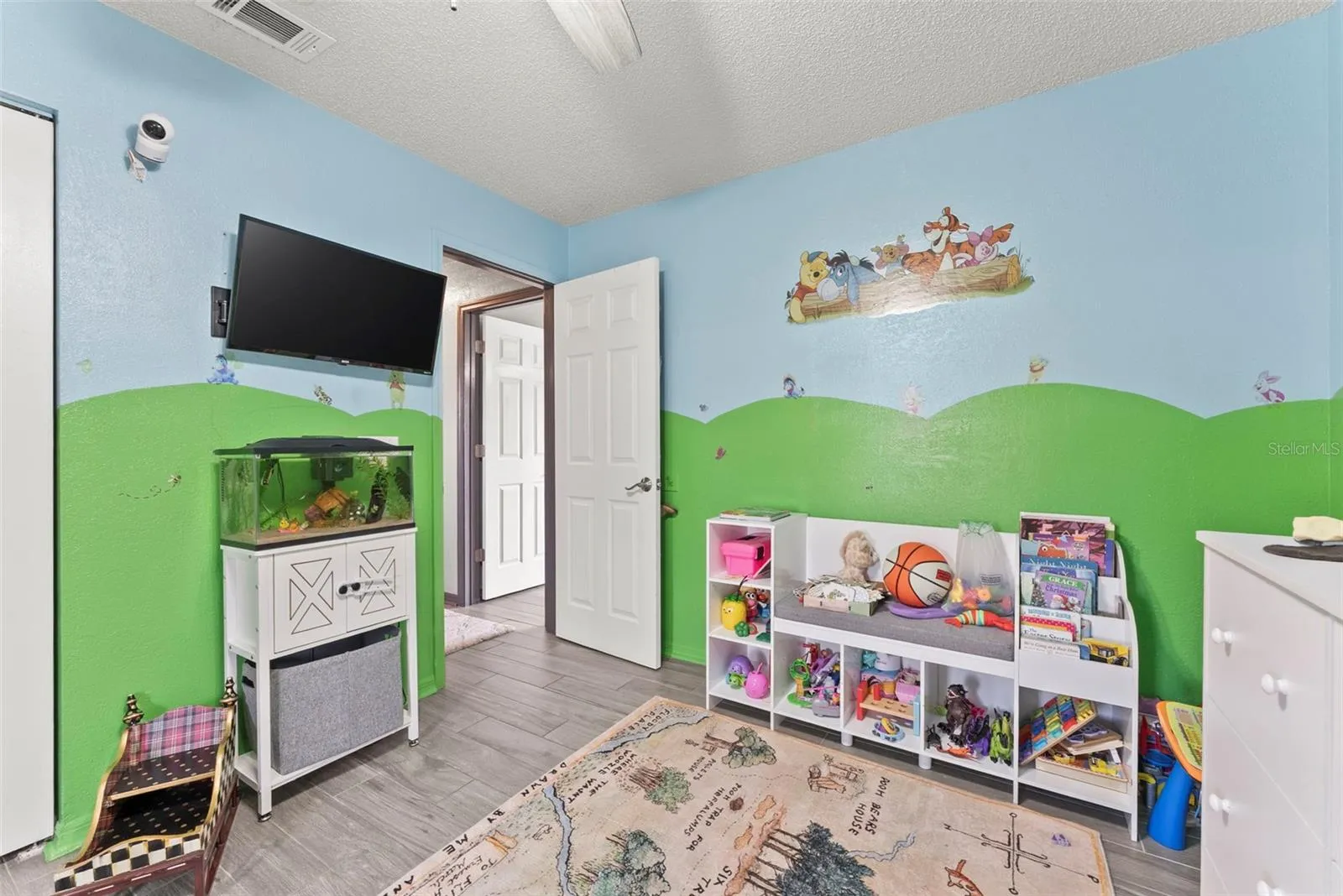 2nd Bedroom