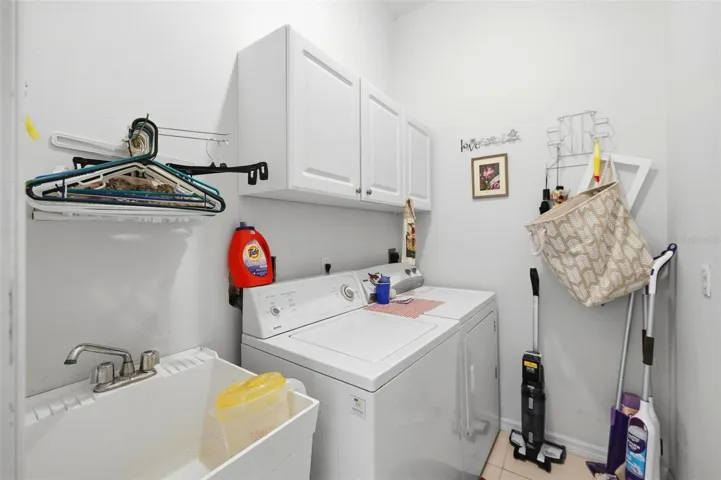 interior Laundry/utility room