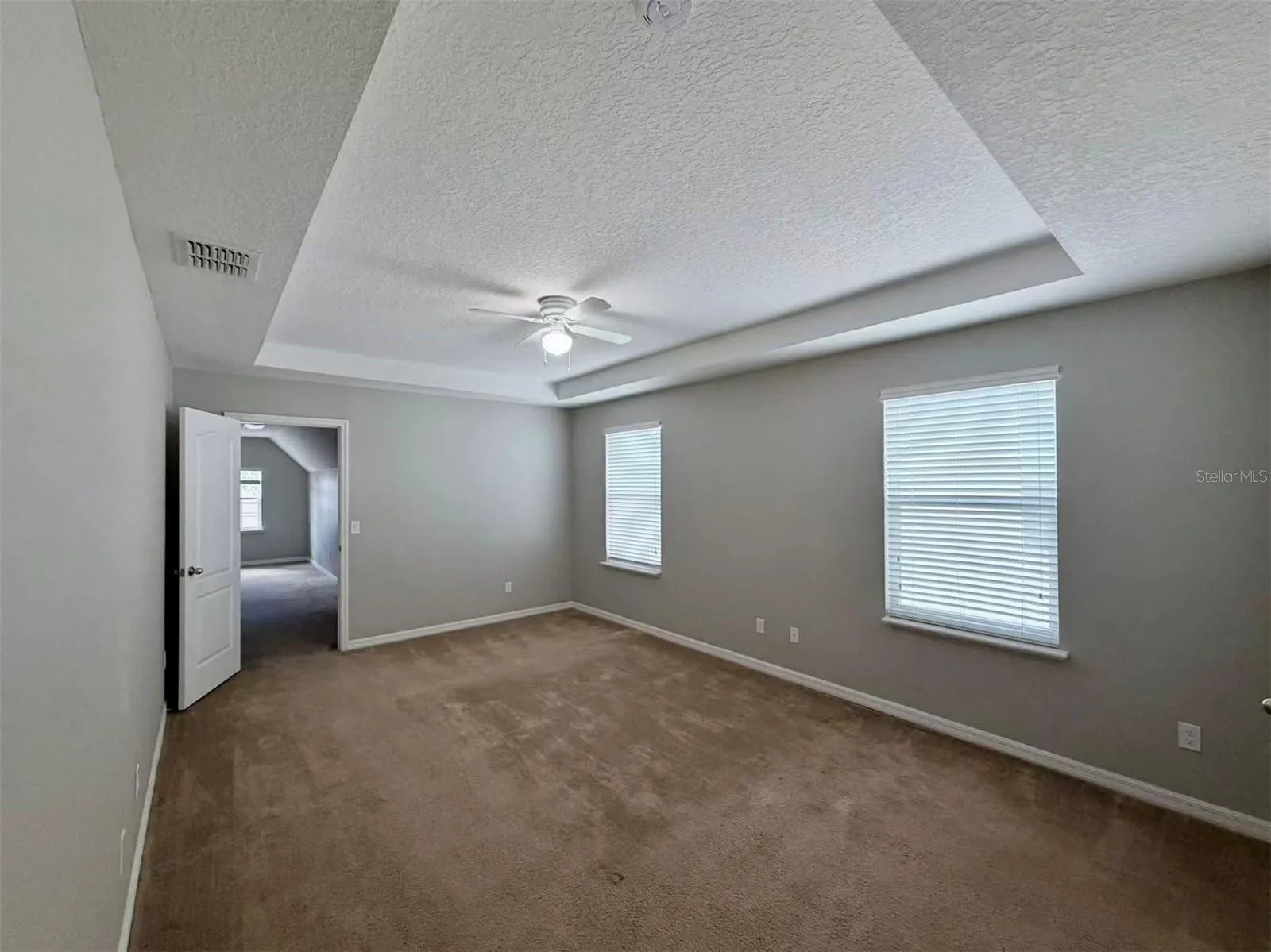 parimary bedroom