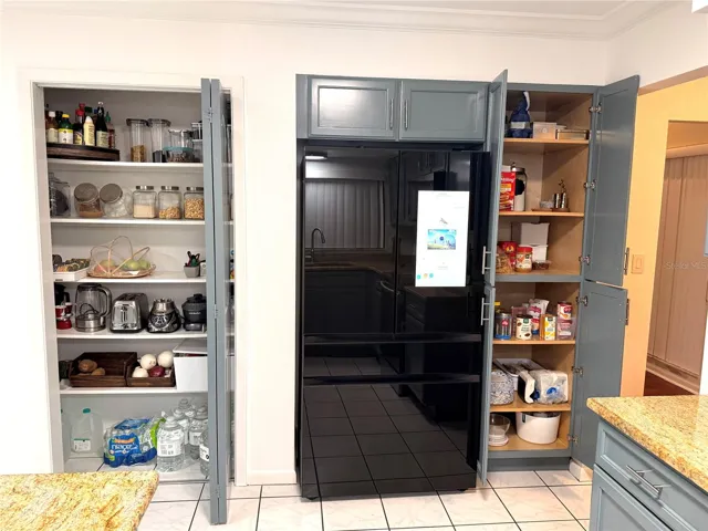 Pantry/storage