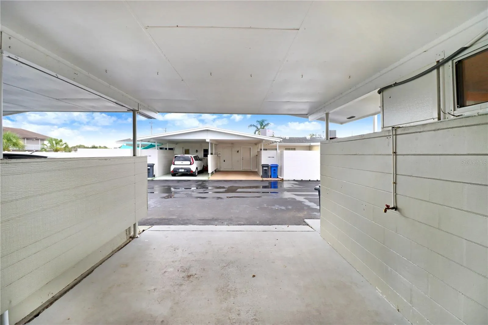 Carport