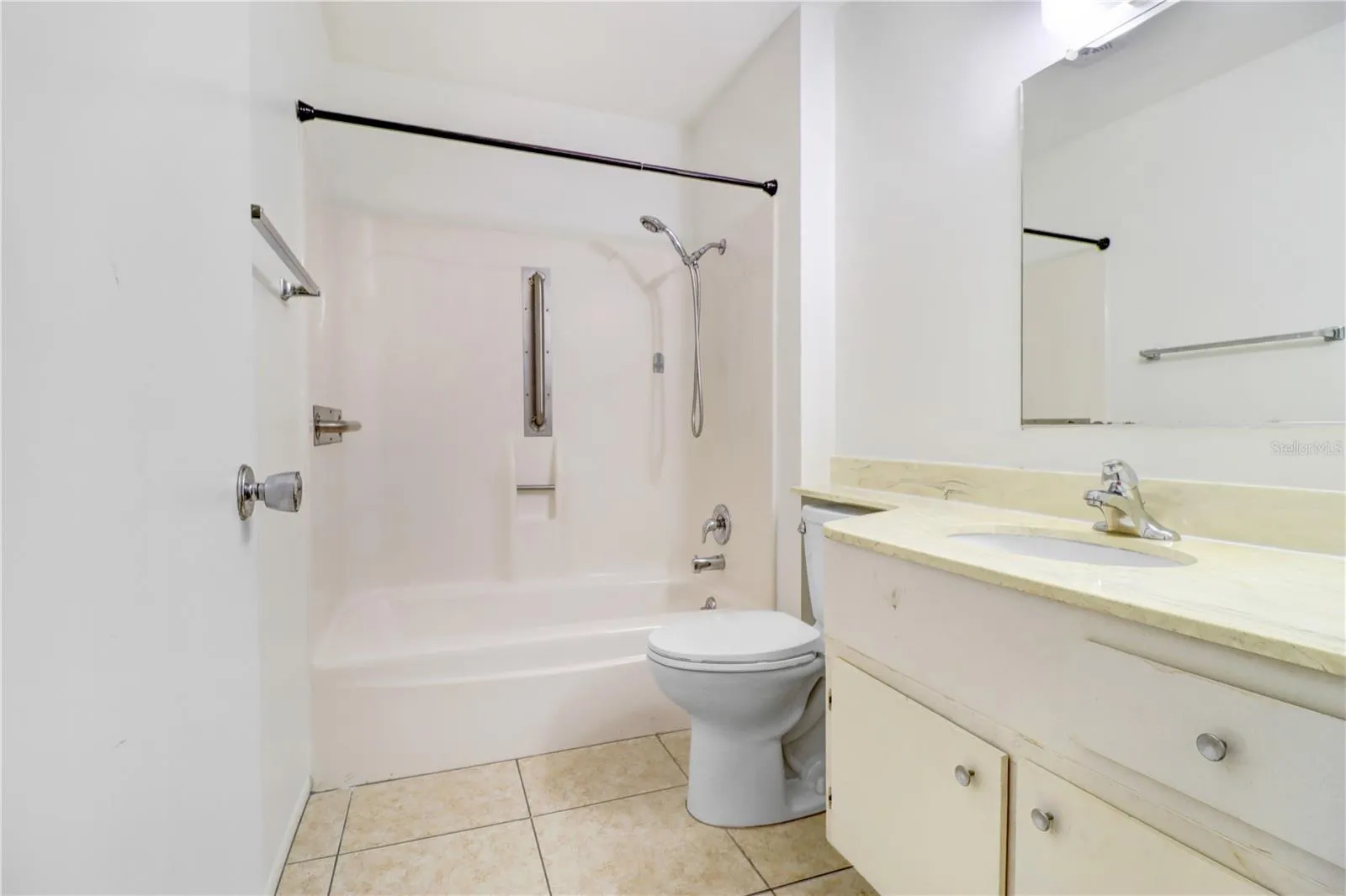 Bathroom with tub/shower combo