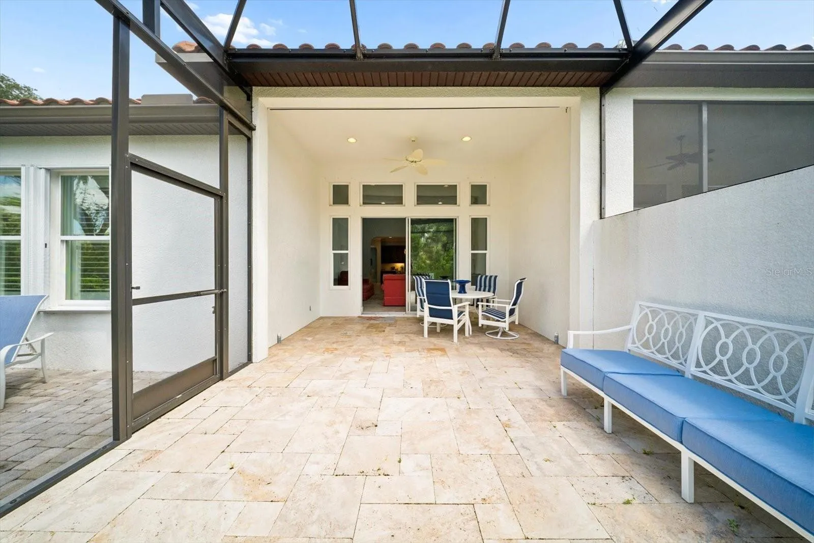 PRIVACY WALL/ CAGE/ PAVER DECK