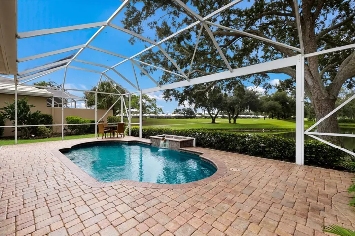 Tons of space for outdoor entertaining