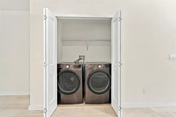 washer and dryer