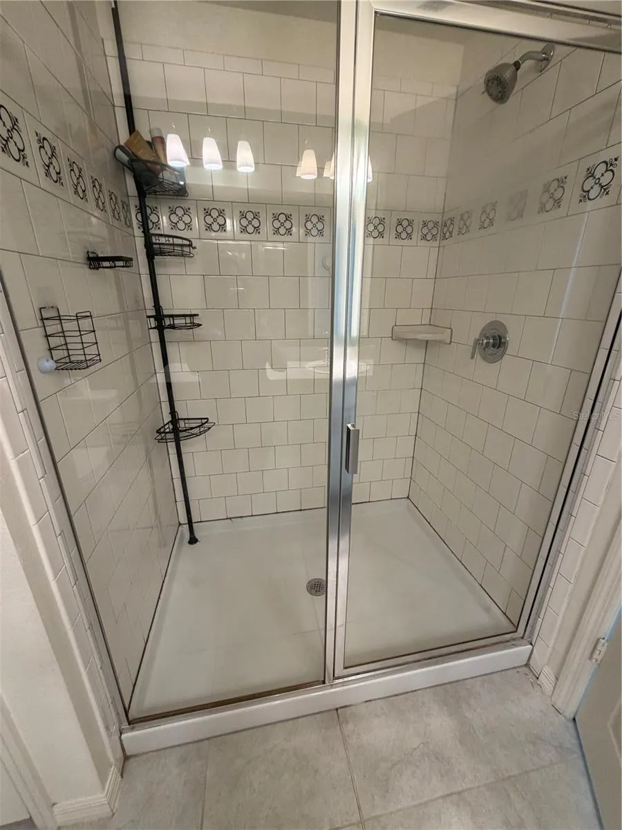 Principal Bathroom