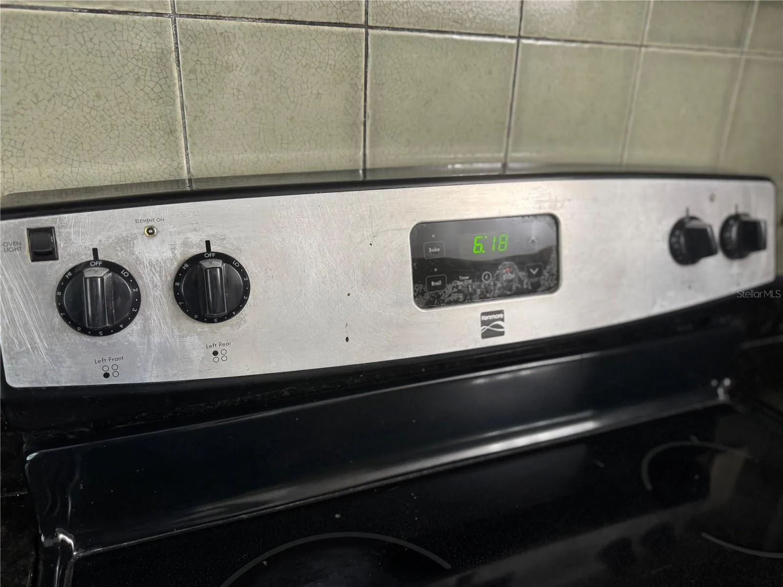 BRUSH ALUMINUM SWITCH PLATE OVER SCRUBBED WITH SCRATHES