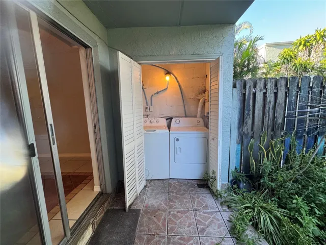 REAR PATIO &amp; LAUNDRY CLOSET