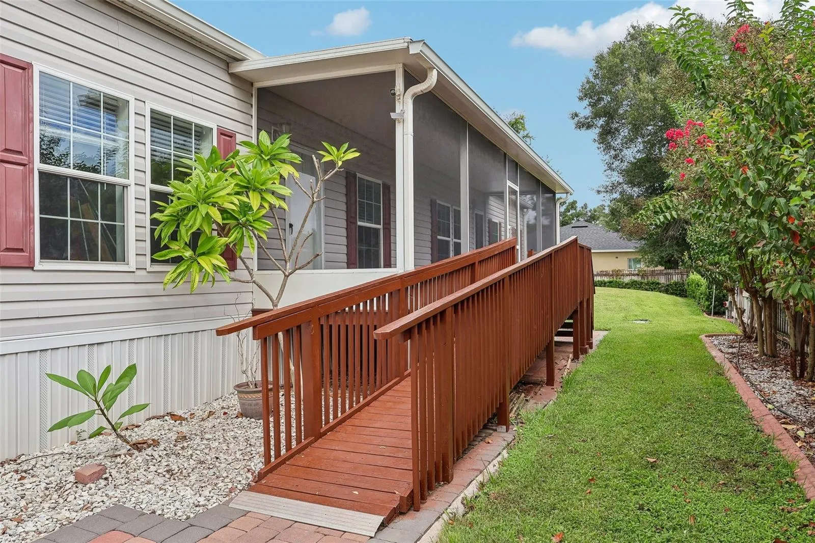 Don't miss out on a UNIQUE OPPORTUNITY to enjoy comfortable Florida living with room to MAKE IT YOUR OWN.