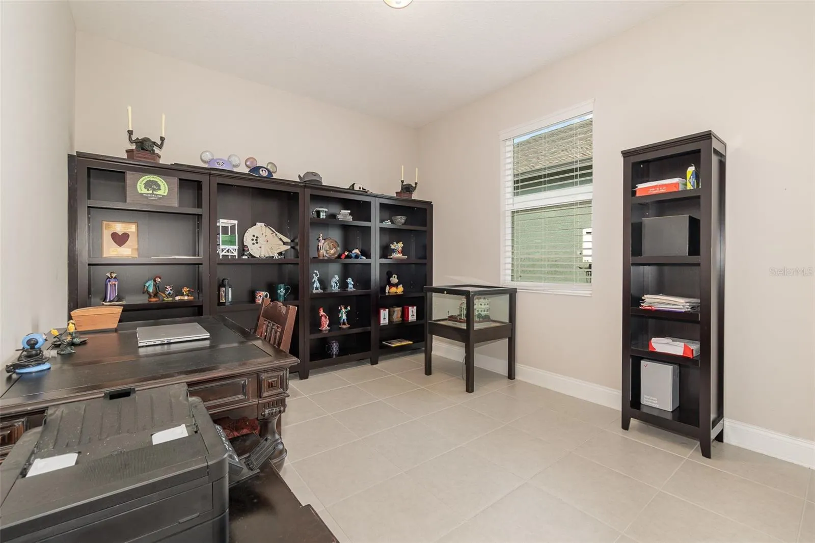Bedroom 2-used as office