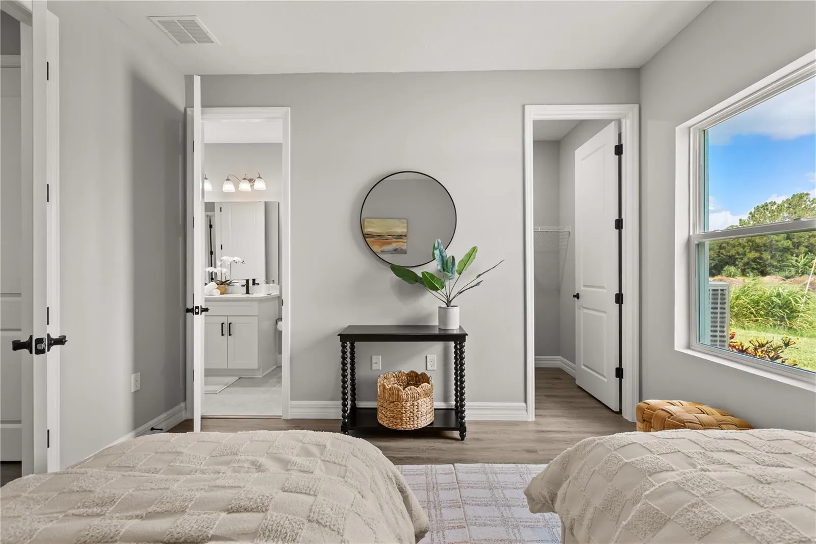 Similar floorplan, not exact home.