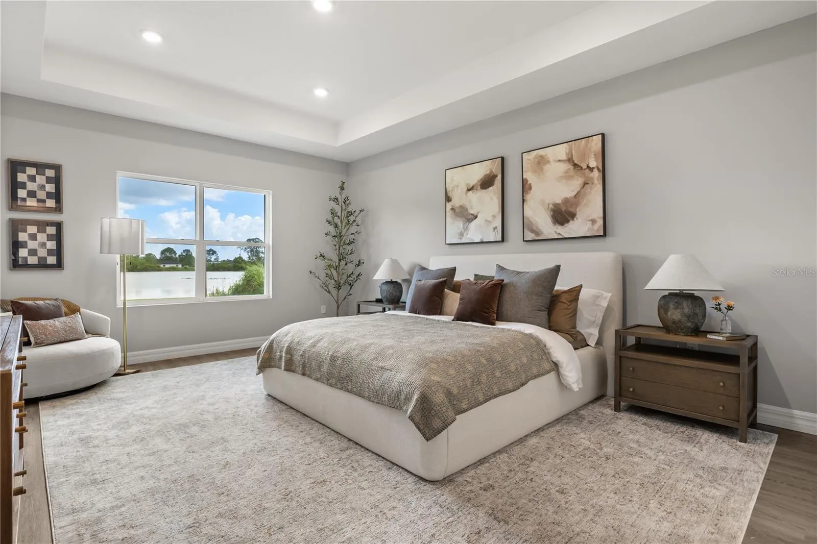 Similar floorplan, not exact home.
