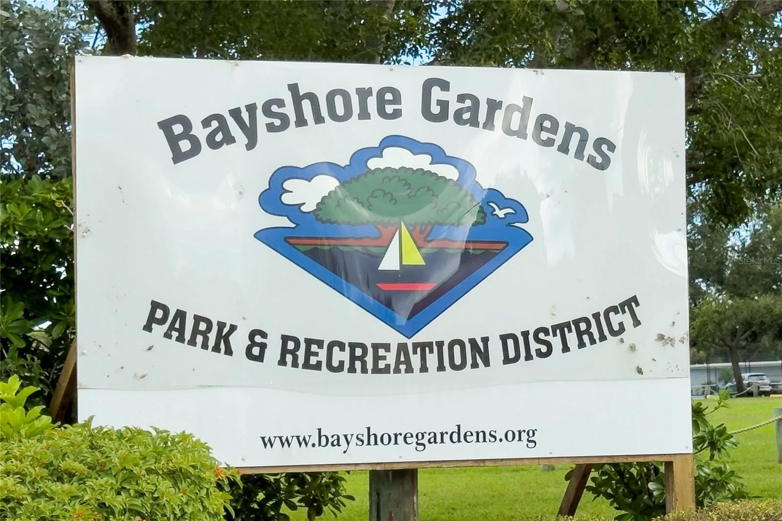 Bayshore Gardens Park Amenities
