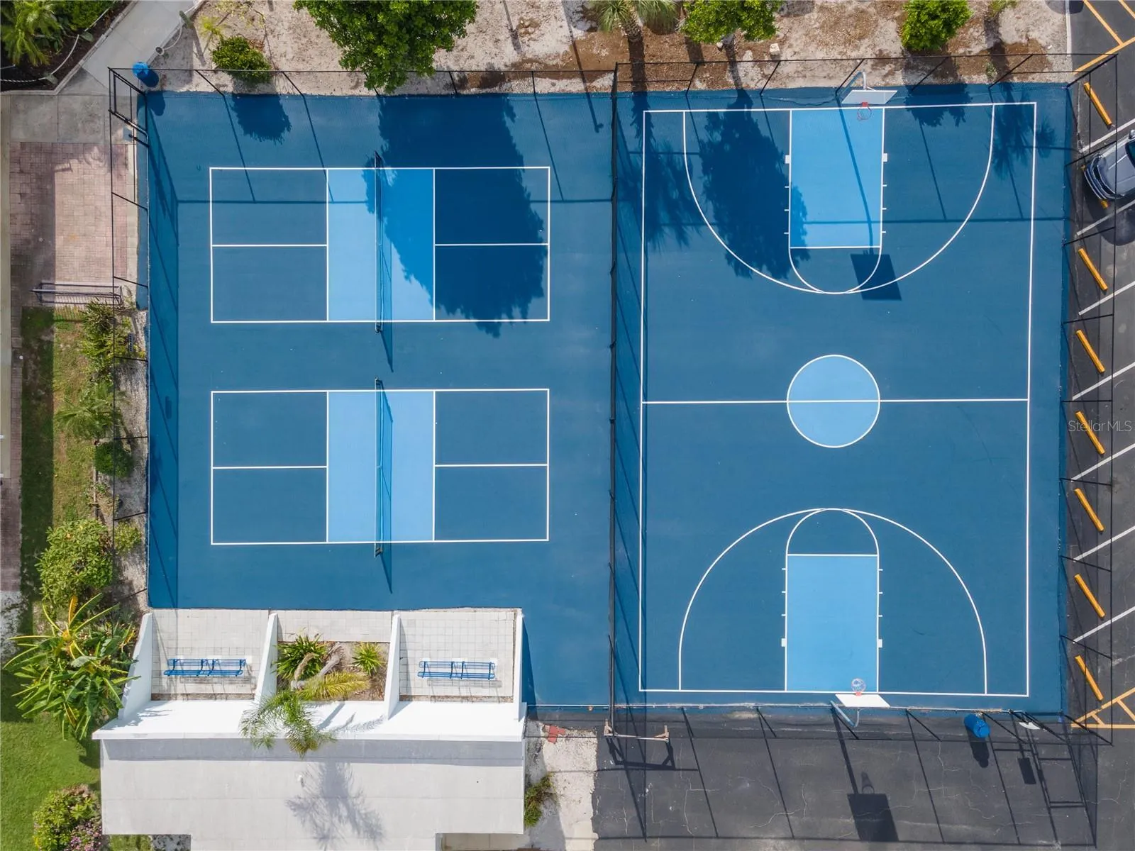 Bayshore Gardens Park Amenities