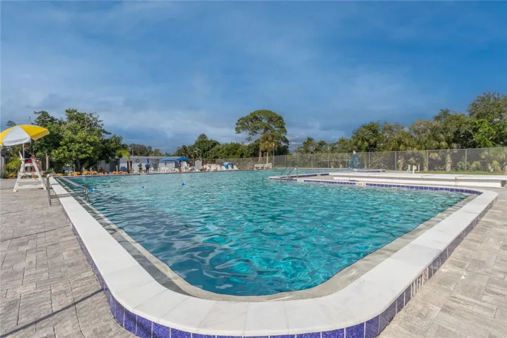 Bayshore Gardens Park Pool