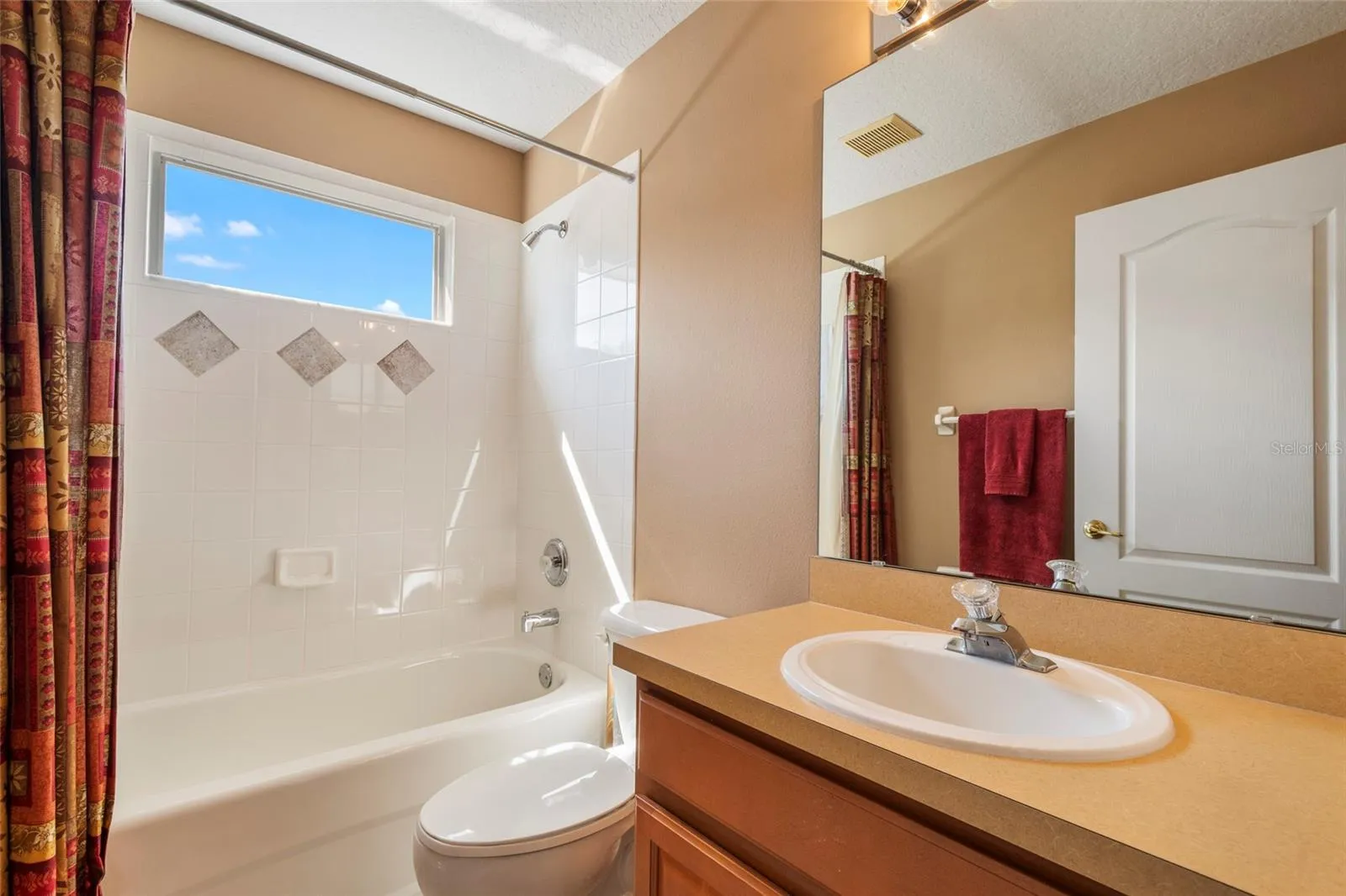 Bathroom 4 - Second Floor with Tub/Shower Combo