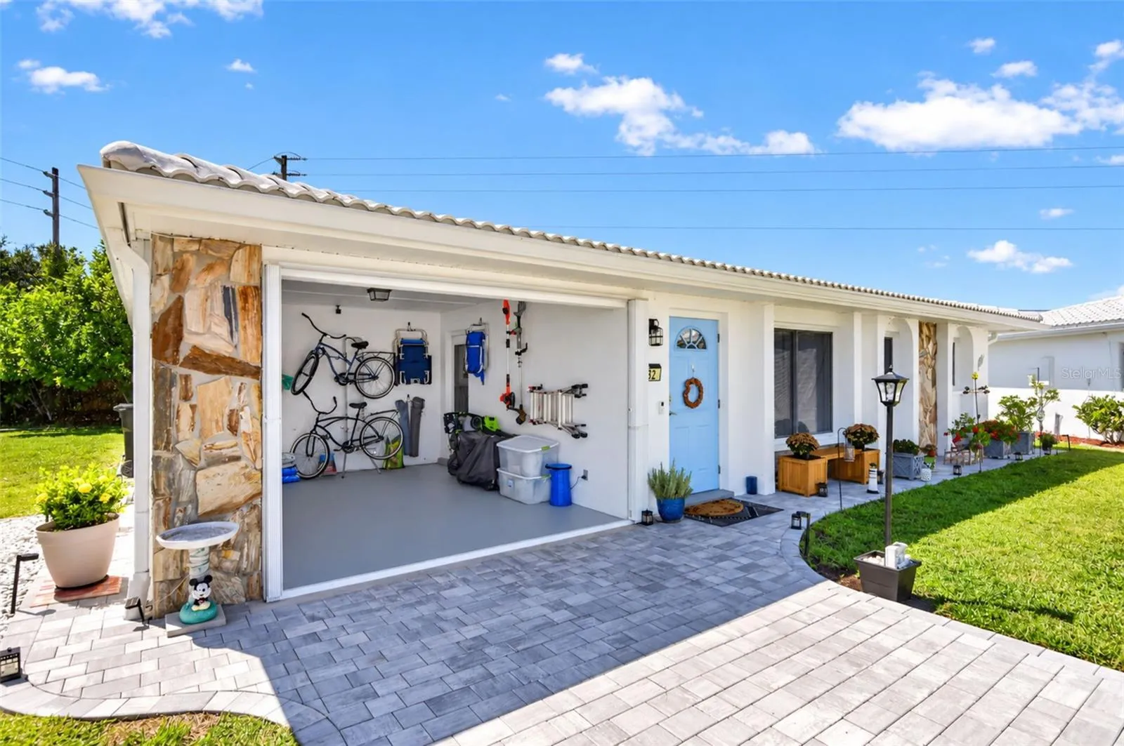 carport and driveway