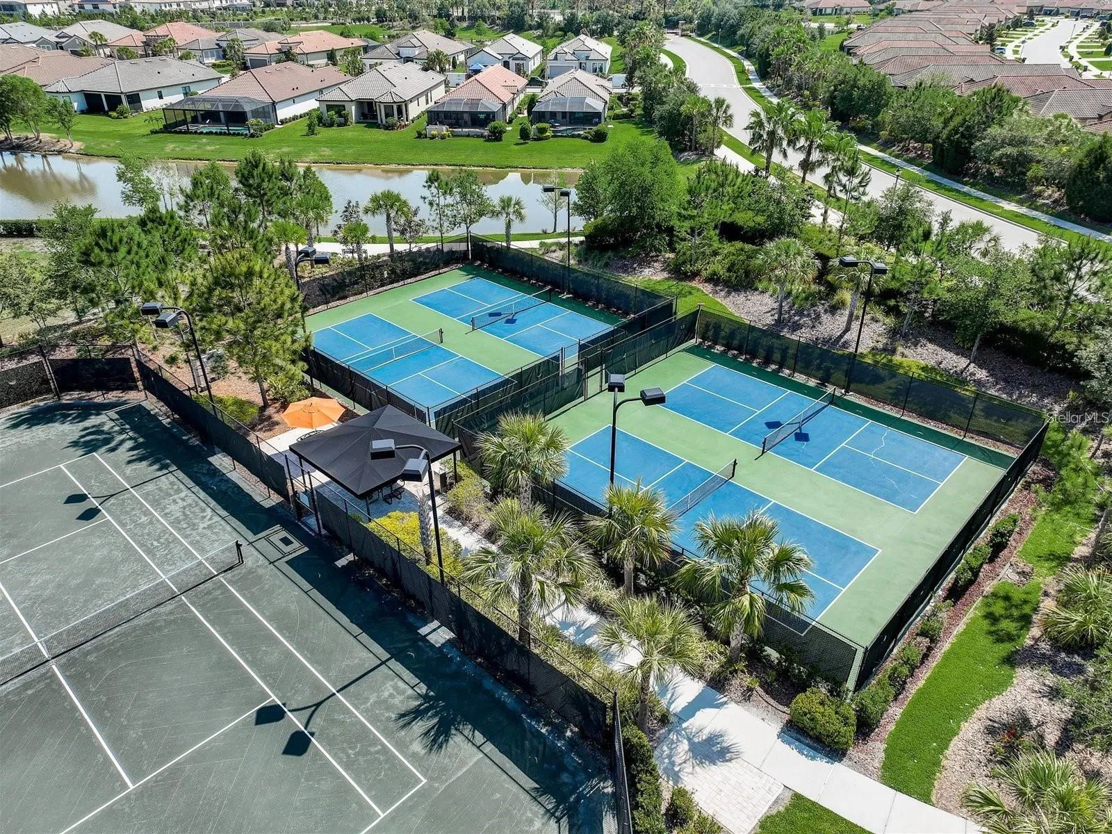 tennispickle ball courts