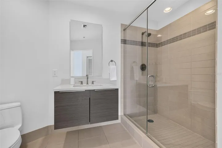 Guest Bed Bath