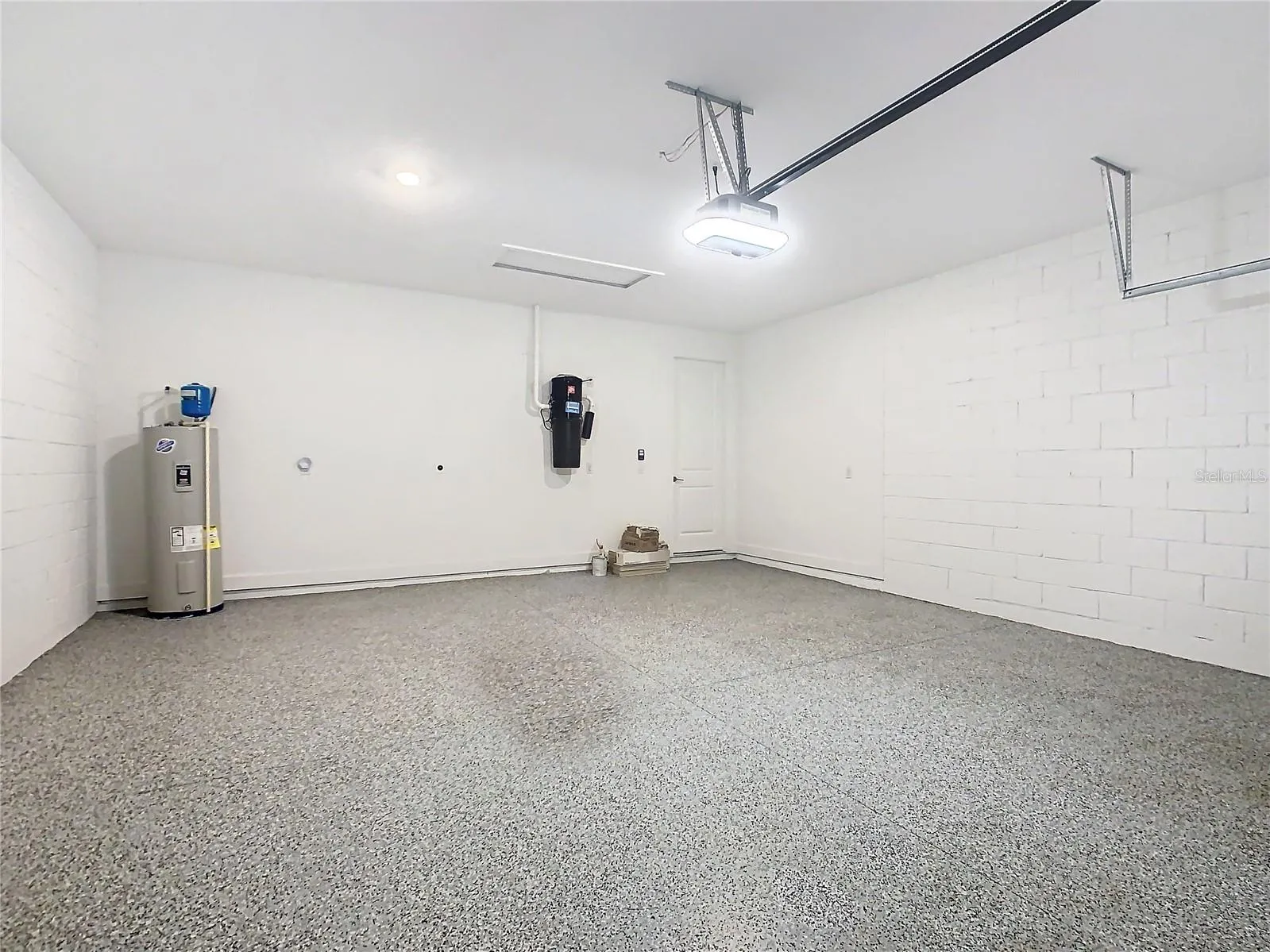 4' Garage Extension W/Acrylic Seal Floor