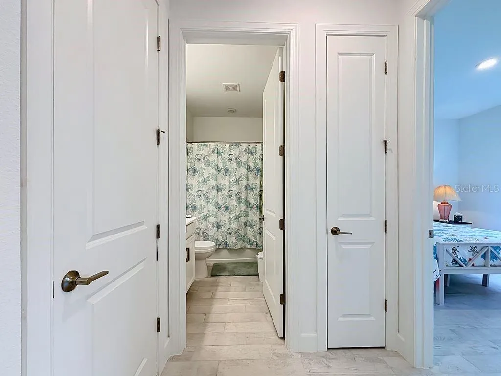 Hall Bath with Coat Closet and Linen Closet