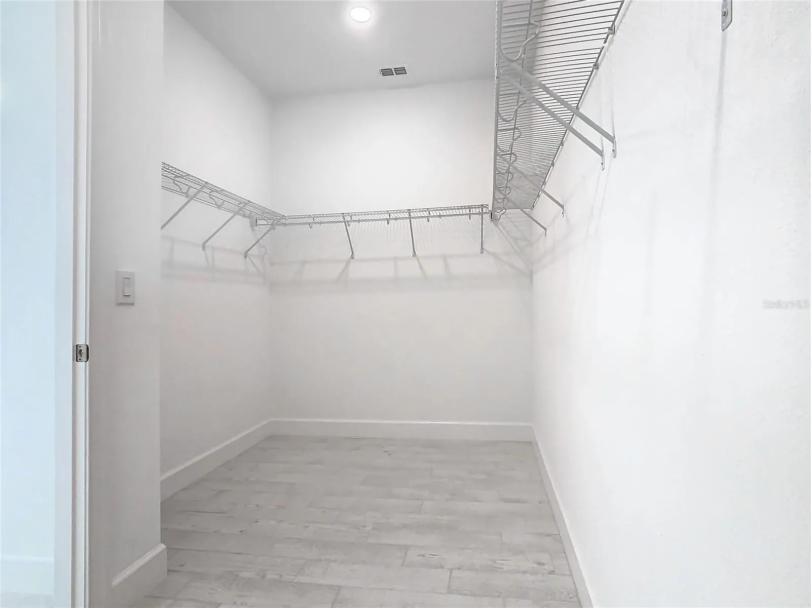 14' Primary Closet