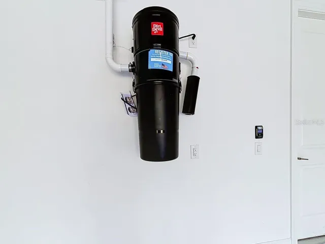 Central Vac Cleanout