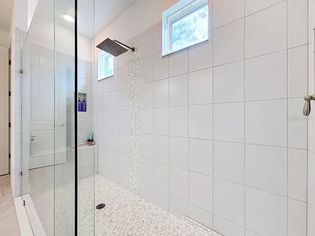10' Frameless Shower w/built-in Seat, Shampoo Storage and Rain Shower