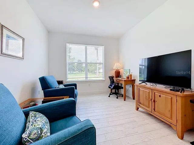 Study/Flex Room