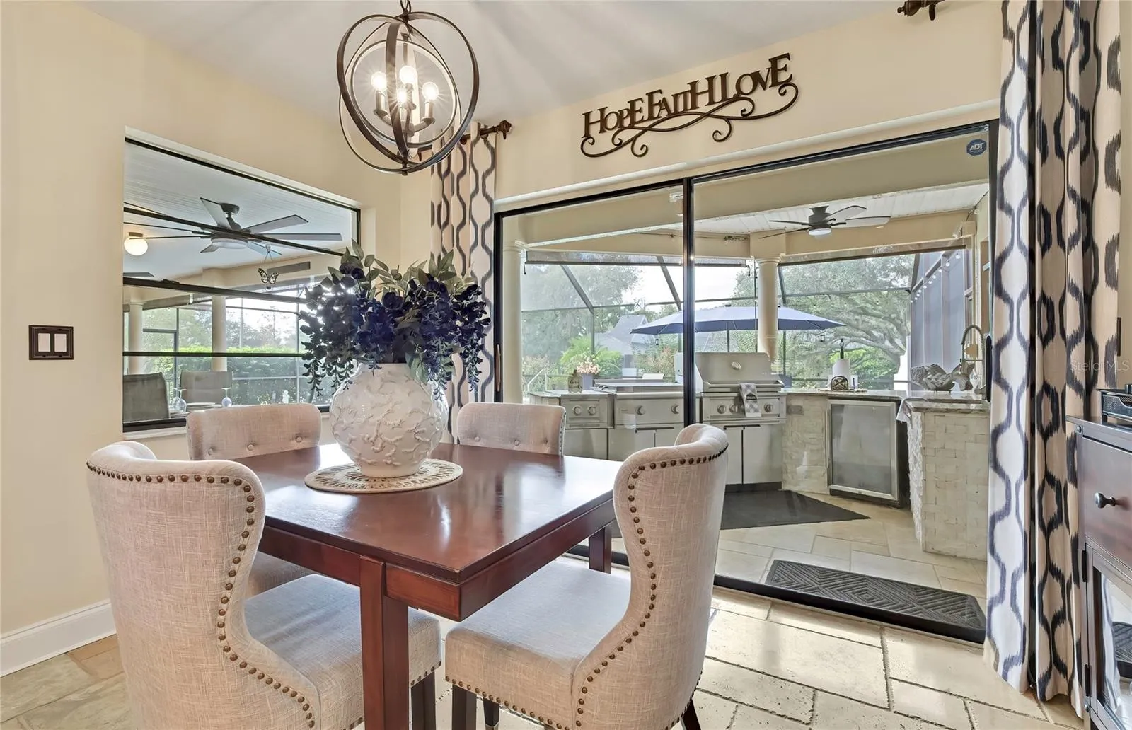 Breakfast room, sliders to patio
