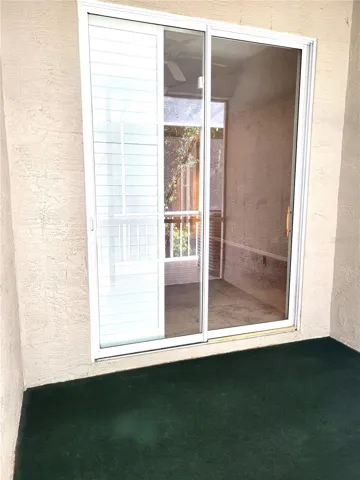 Screened Patio