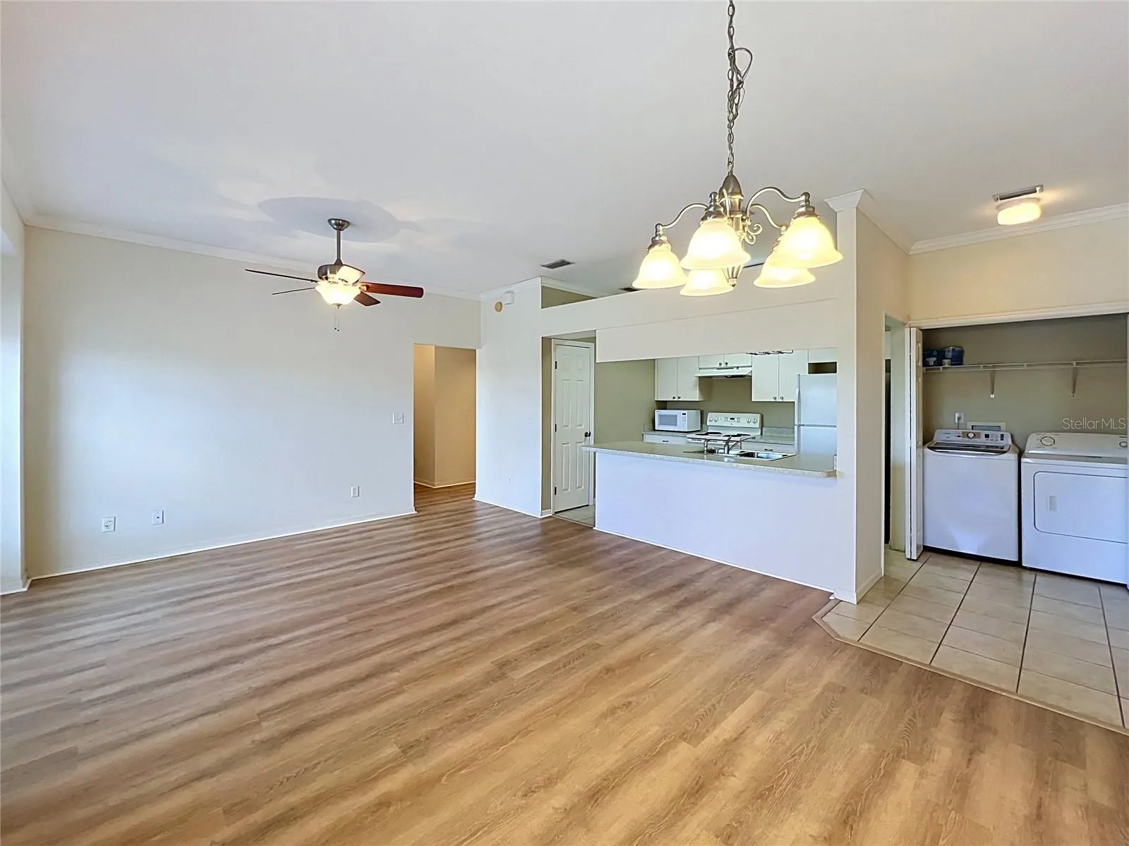 Living Dining