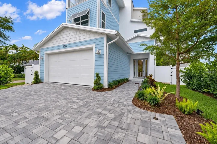 A gate enclosure has since been added for the front door pathway, to create more privacy