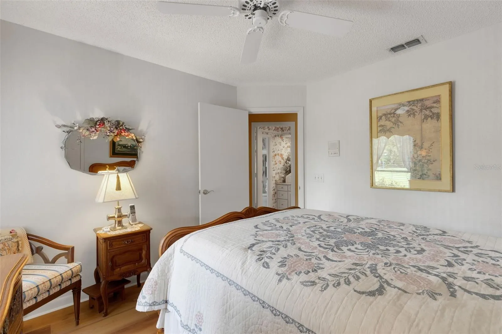 Light and neutral . . .  ready for you to make it over in your own design.