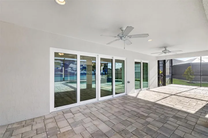 Paver Lanai with Extended Birdcage