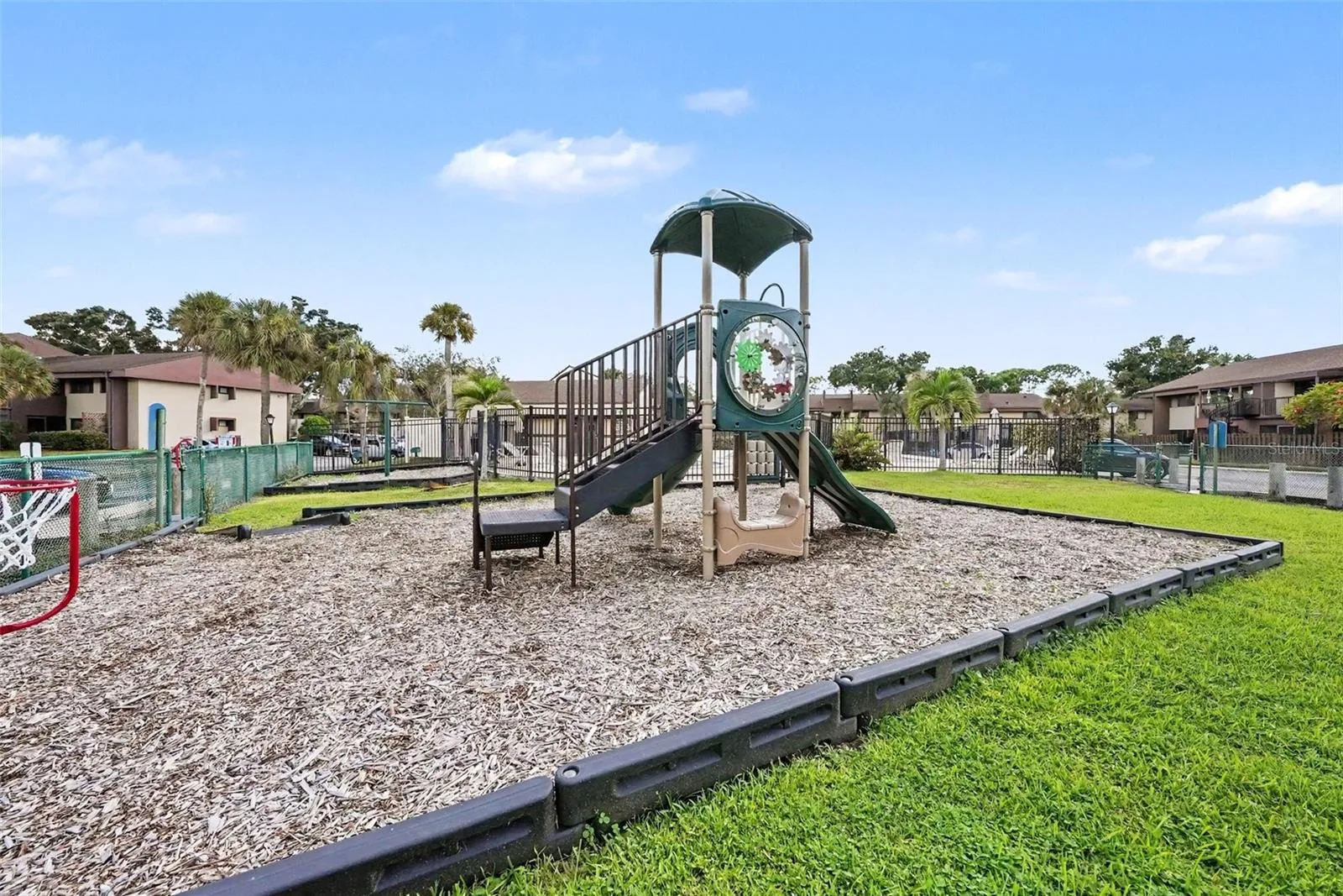 825 South Village Drive N #102, St Pete FL 33716