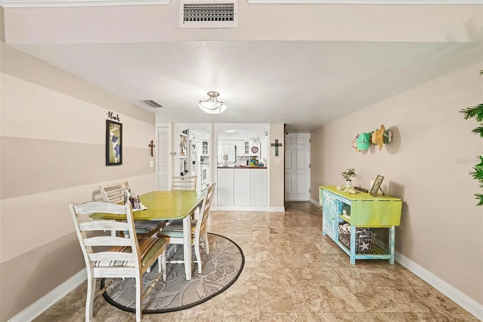 825 South Village Drive N #102, St Pete FL 33716