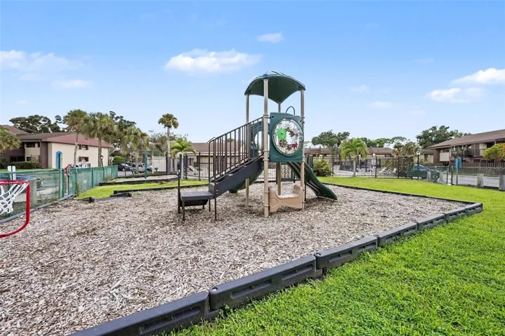 825 South Village Drive N #102, St Pete FL 33716