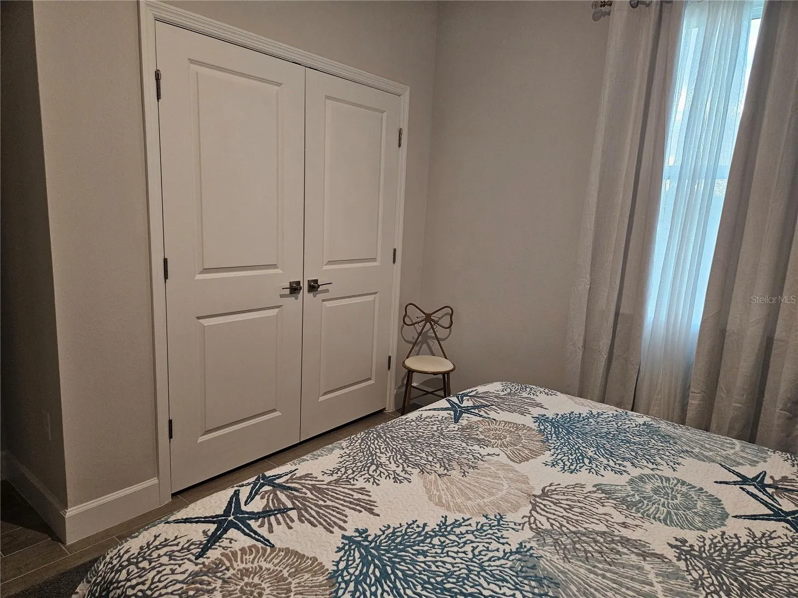Closet in bedroom 2