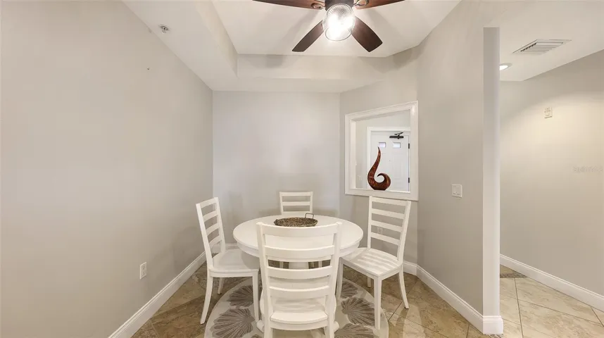 Kitchen bistro