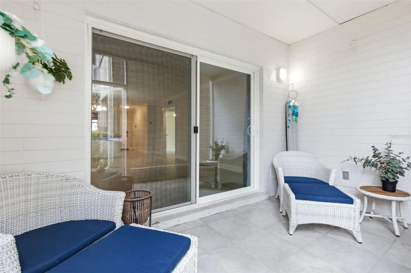 Screened in Porch