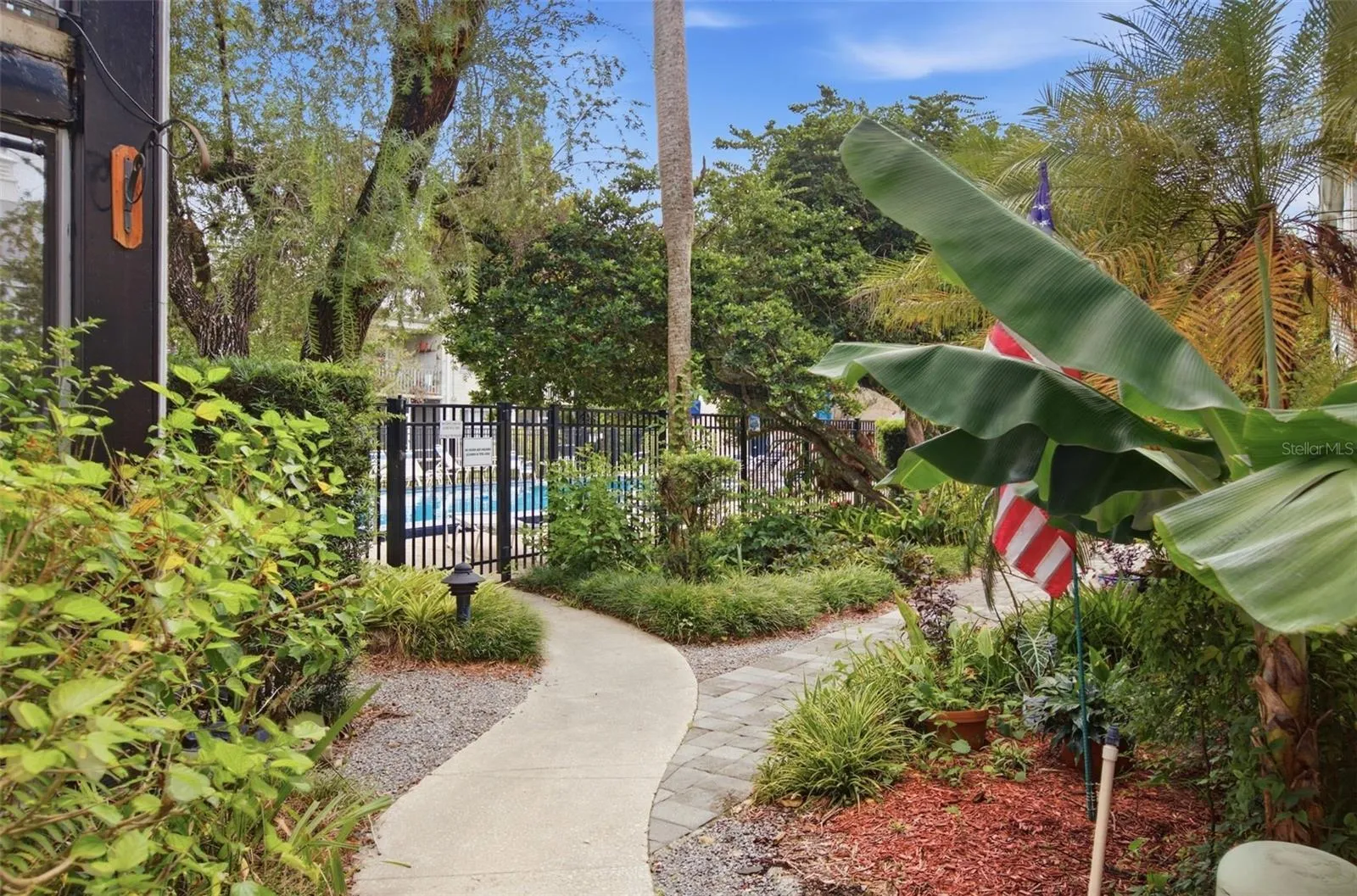 Walkway to pool