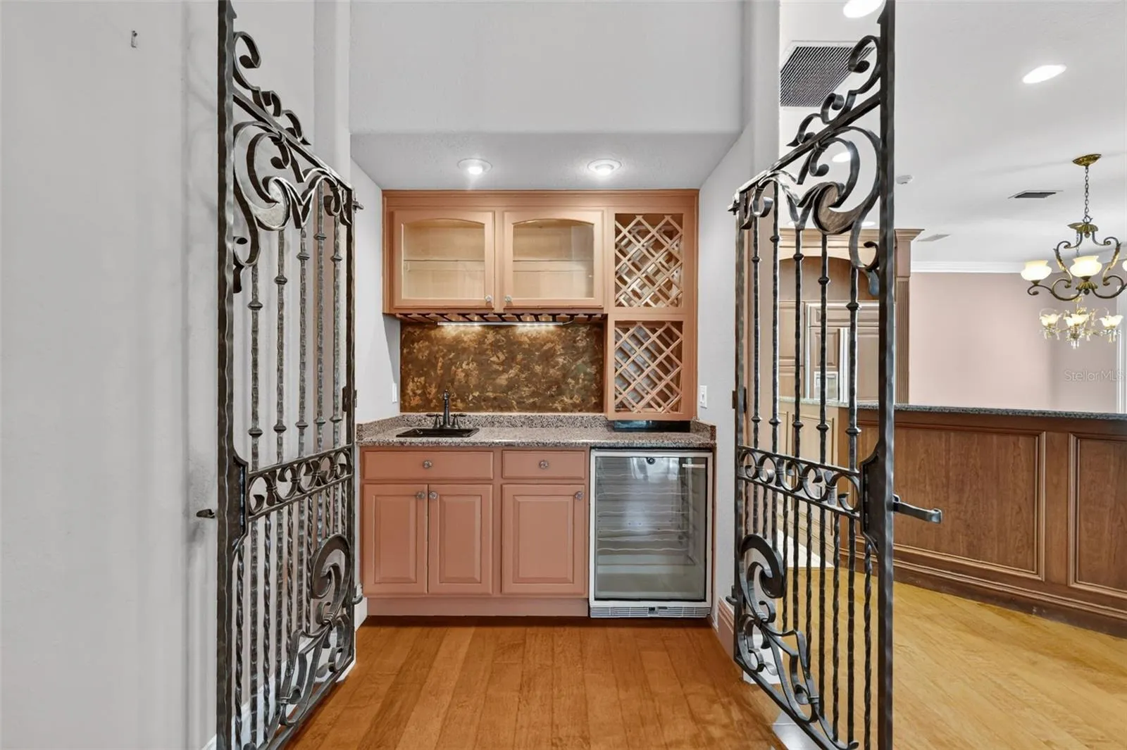 Wet Bar